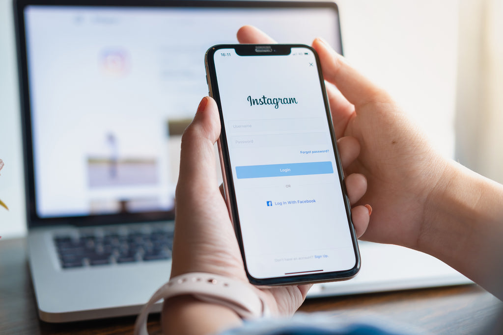 How to Clean Up Your Instagram Feed to Boost Your Mental Health